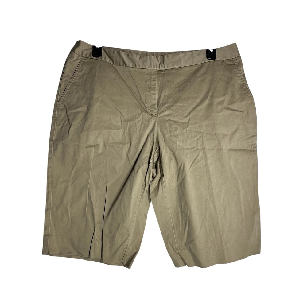 Jones New York Signature Woman Khaki Chino Shorts Size 16W Stretch Bermuda Tan